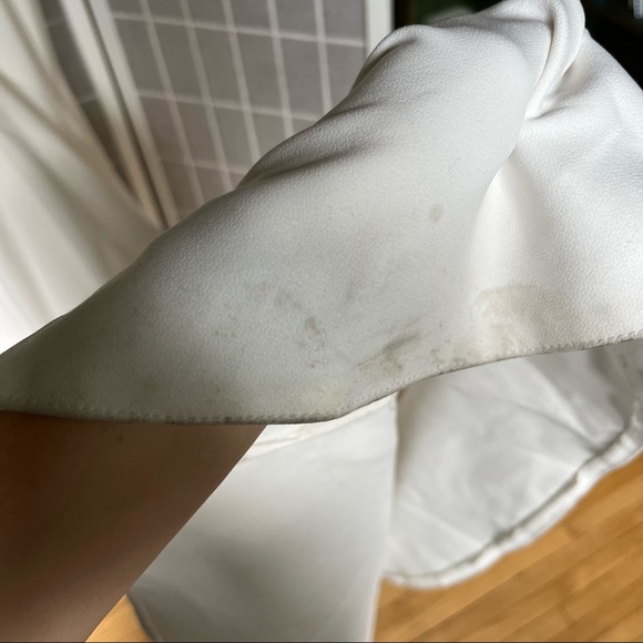 Allure Bridal sleeved crepe gown - Picture 13 of 15